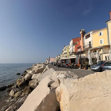 Redrose Piran Apartment Exterior photo